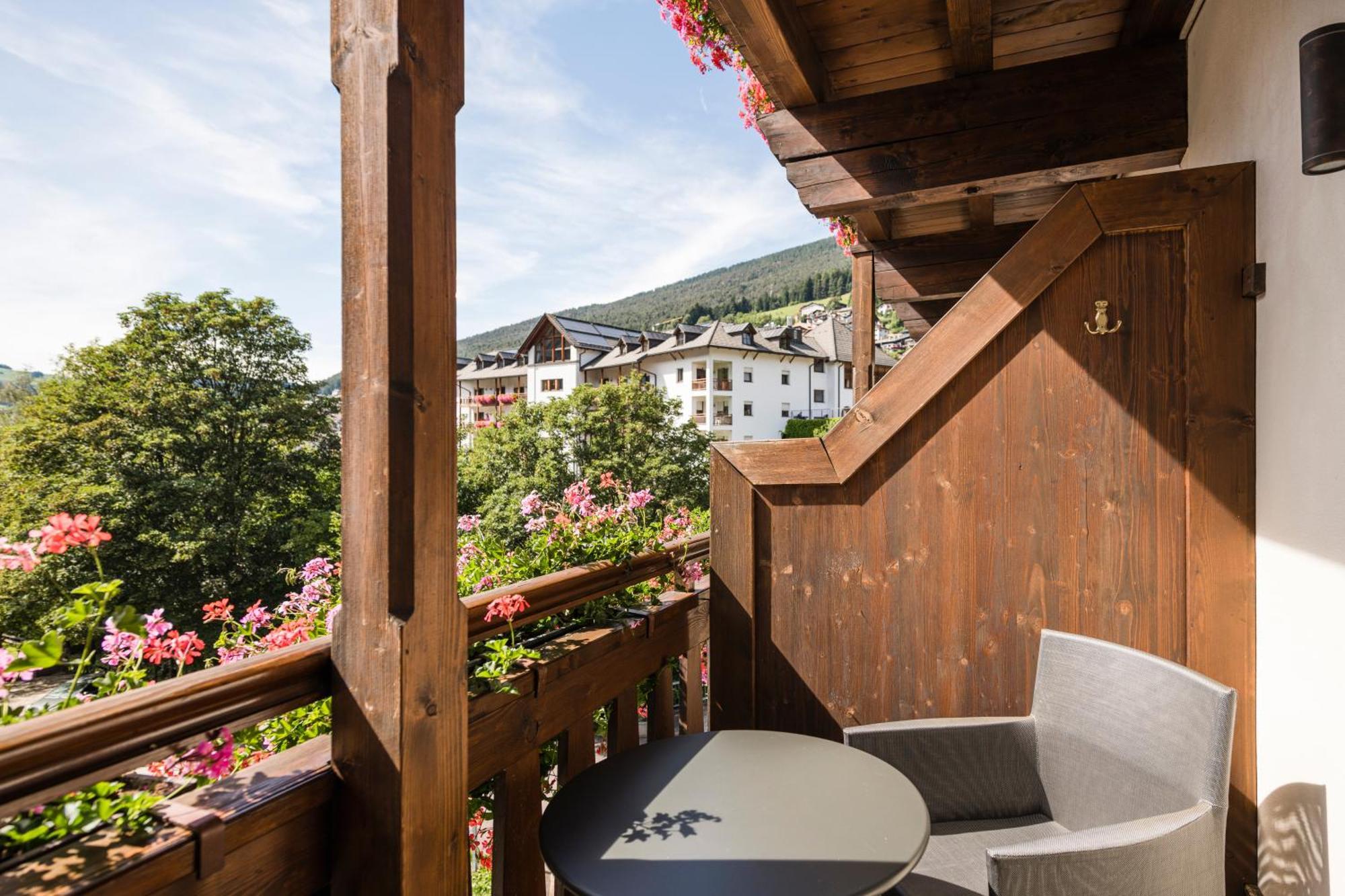 Hotel Angelo Engel Ortisei Exterior foto
